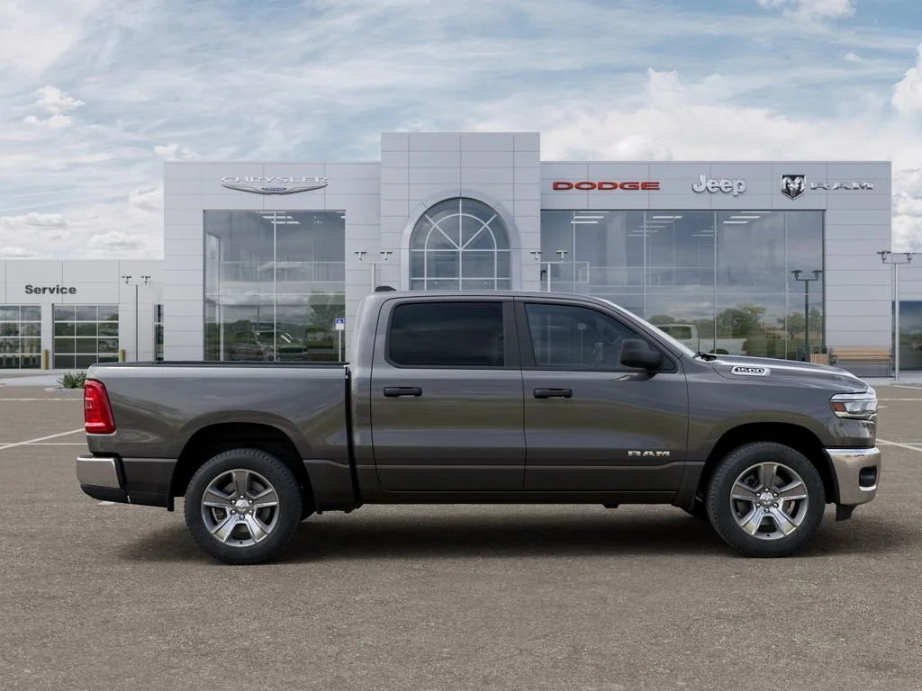 New 2026 Granite Crystal Metallic Clear-Coat Exterior Paint RAM Tradesman image 22