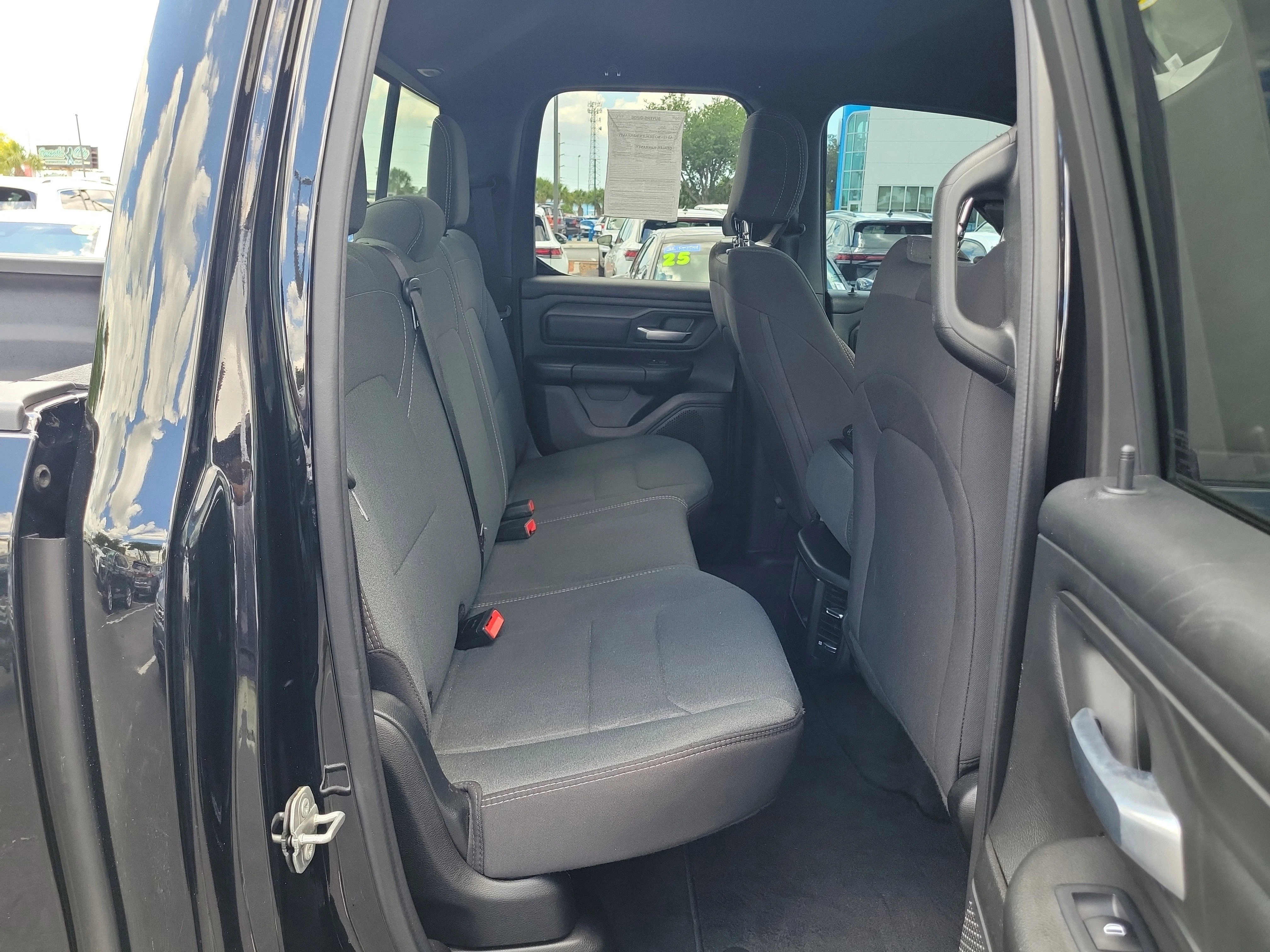 Used 2022 Diamond Black Ram Tradesman image 9