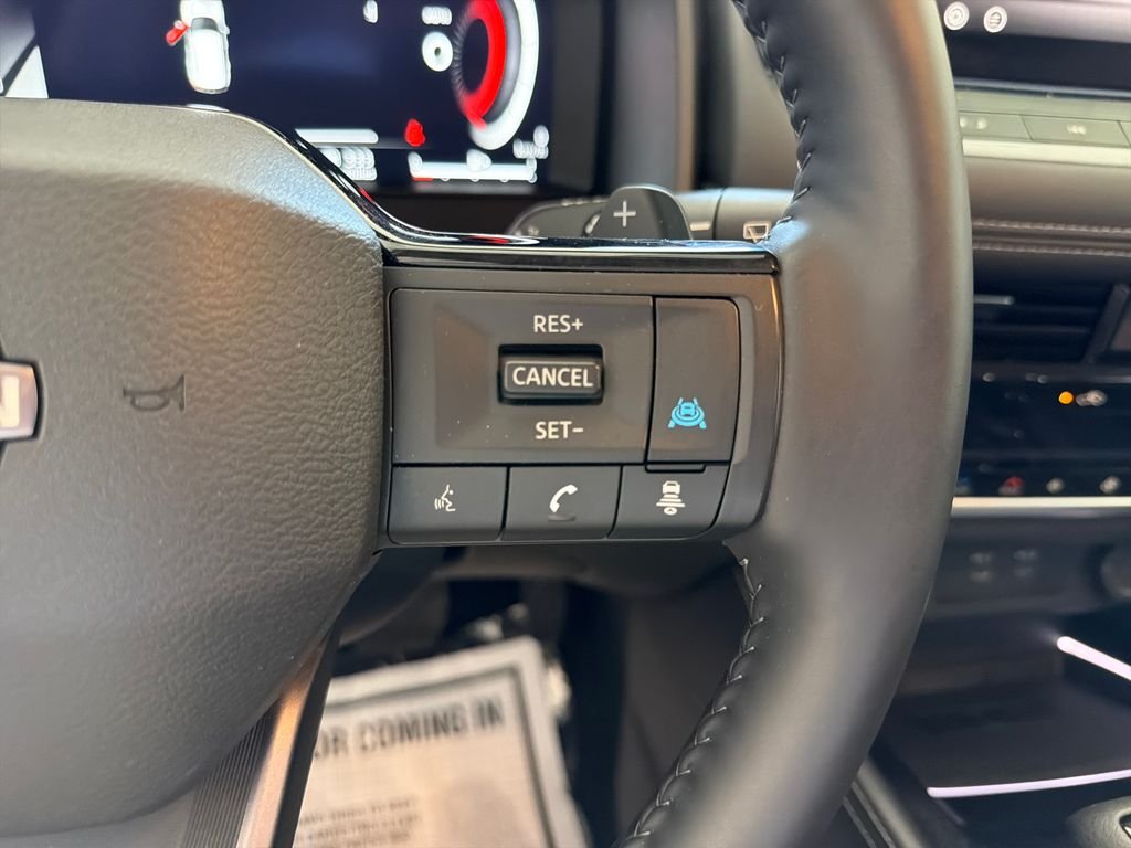 Used 2025 Gray Nissan Platinum image 29
