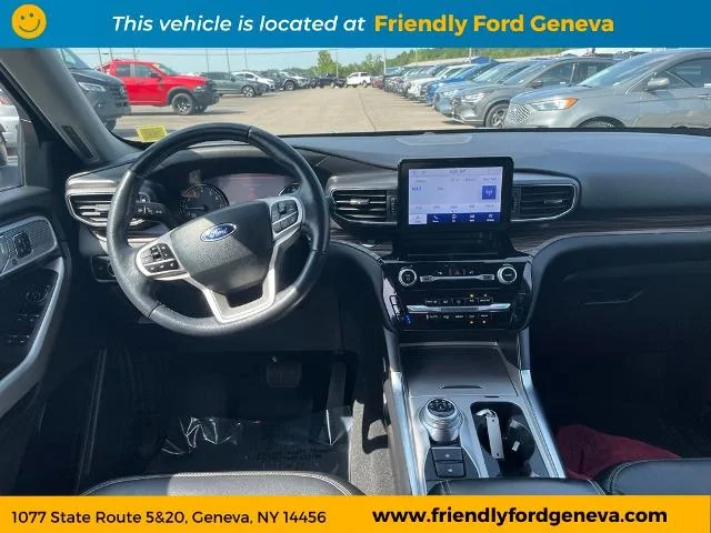 Used 2023 Iconic Silver Metallic Ford Limited image 15