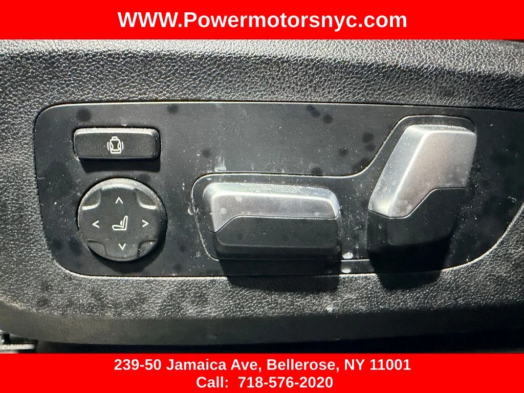 Used 2021 Black BMW xDrive40i image 59