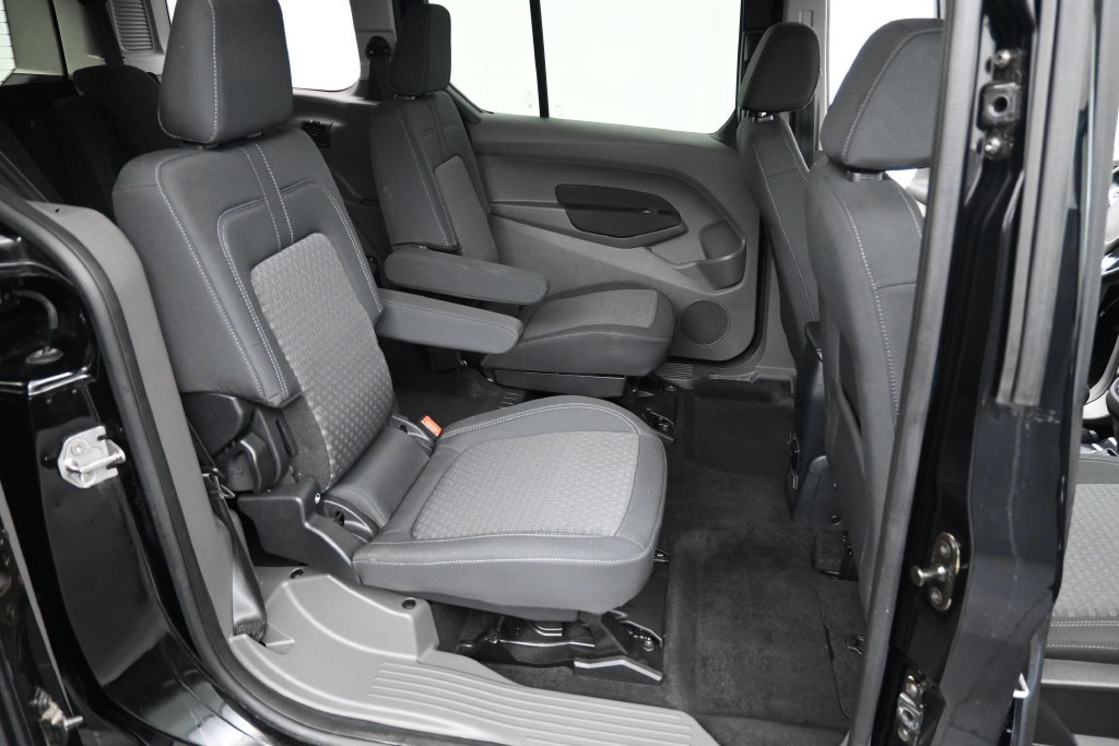 Used 2019 Shadow Black Ford XLT image 22