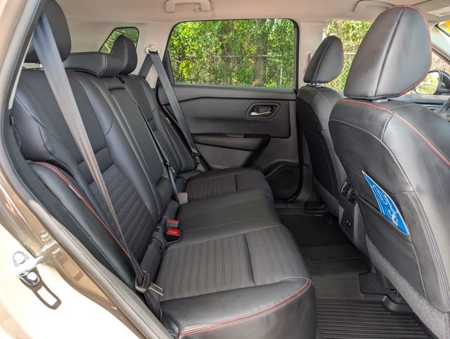 Used 2025 Baja Storm Metallic Nissan Rock Creek image 28