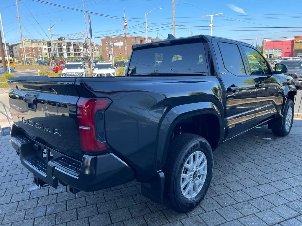 New 2026 Black Toyota SR5 image 5