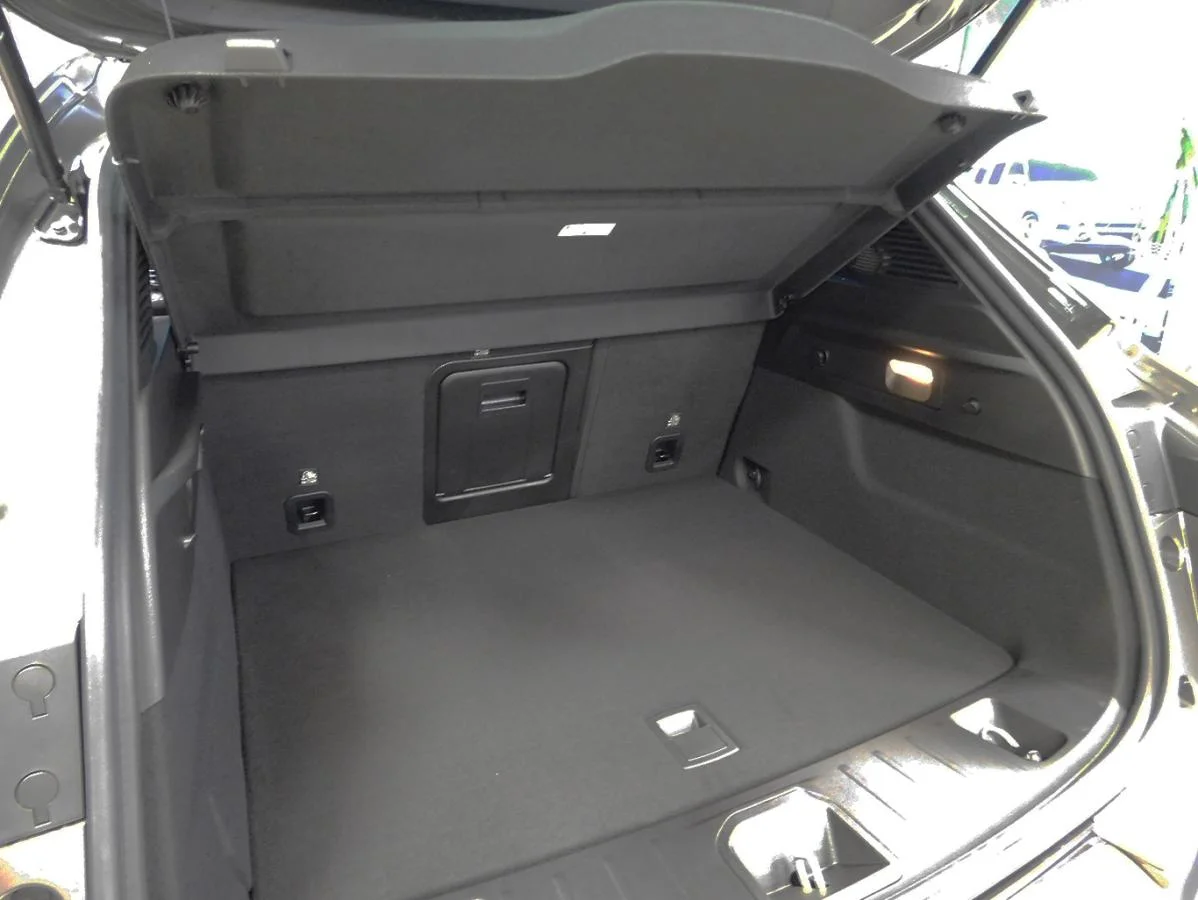 Used 2024 Grey Dodge R/T PHEV EAWD image 24