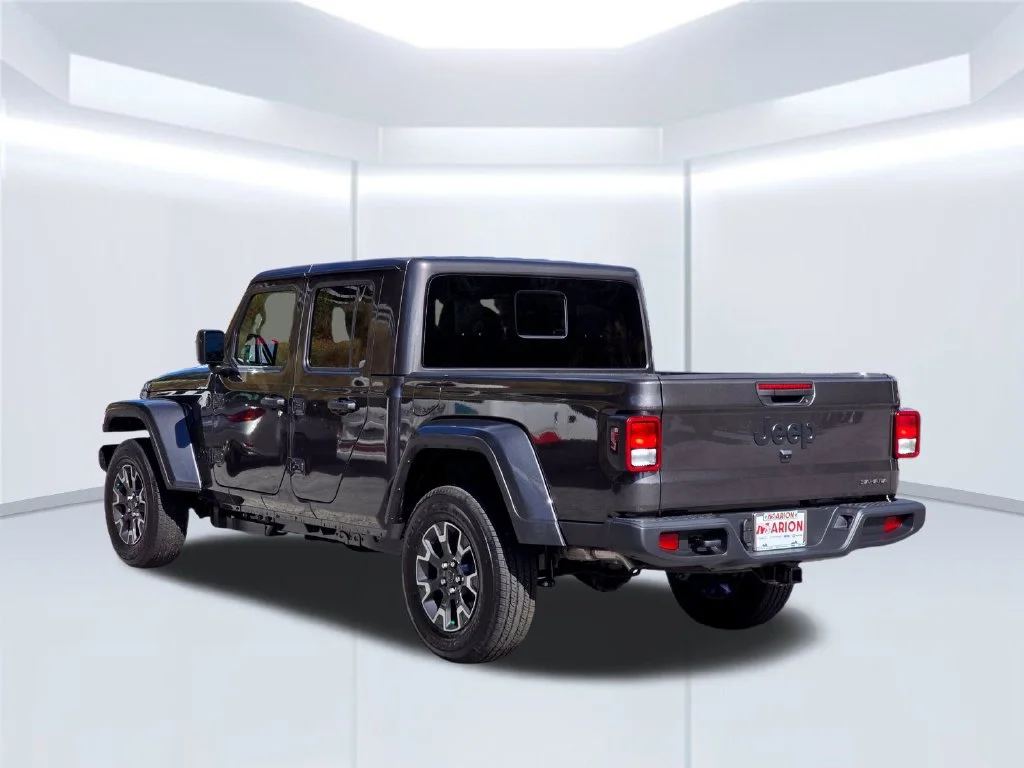New 2026 Gray Jeep Sahara image 17
