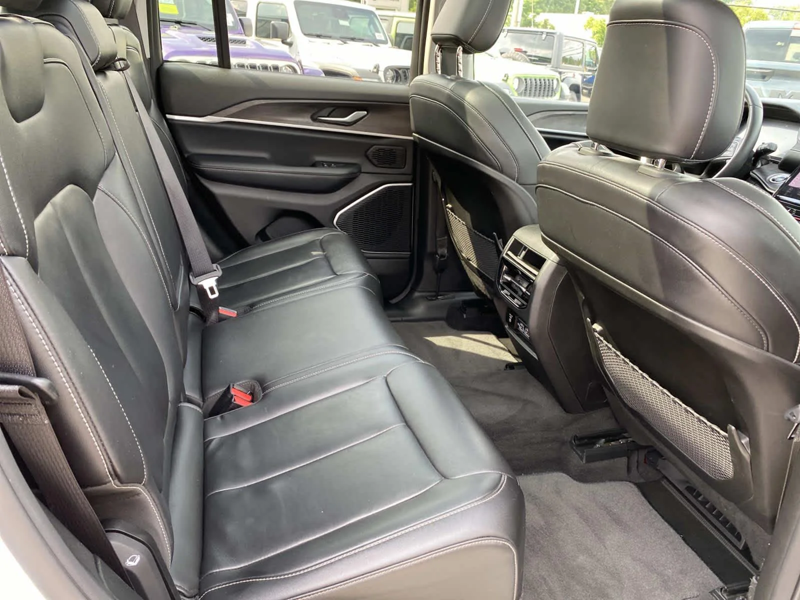 Certified Used 2022 Bright White Clearcoat Jeep Limited image 25