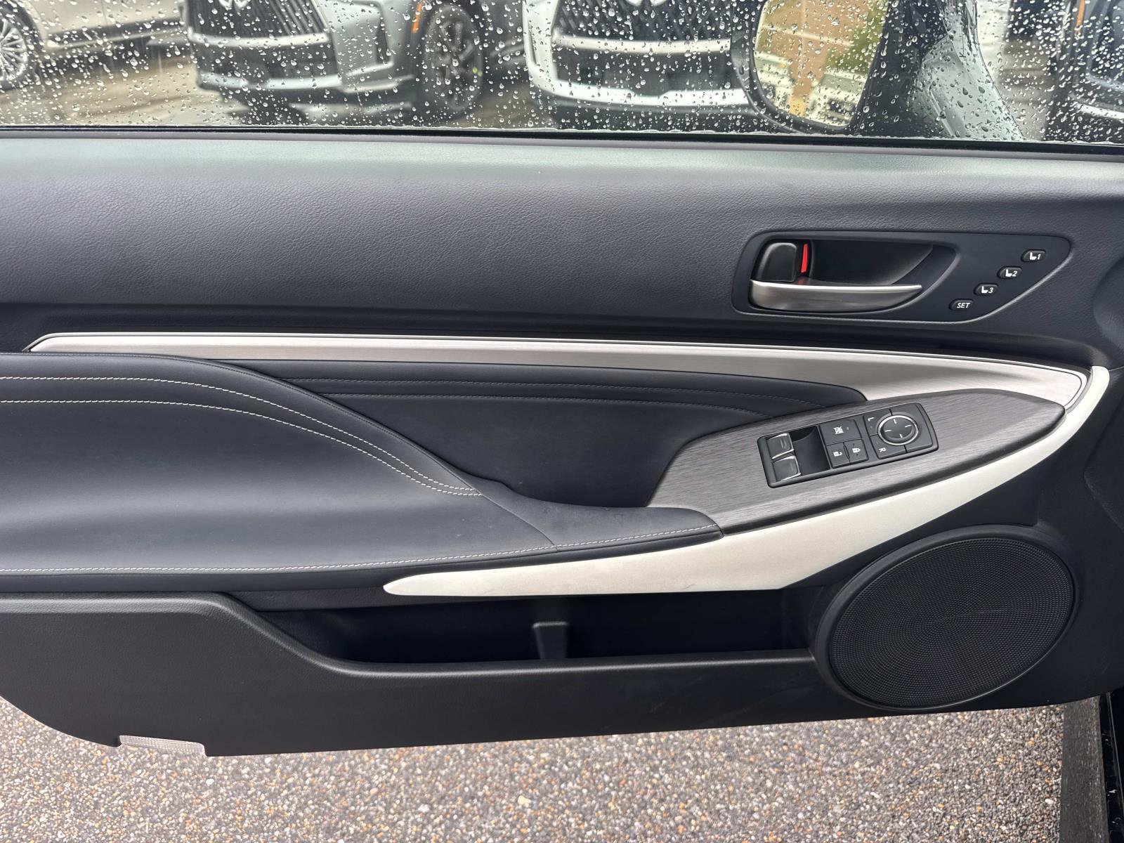 Used 2022 Black Lexus 300 image 20
