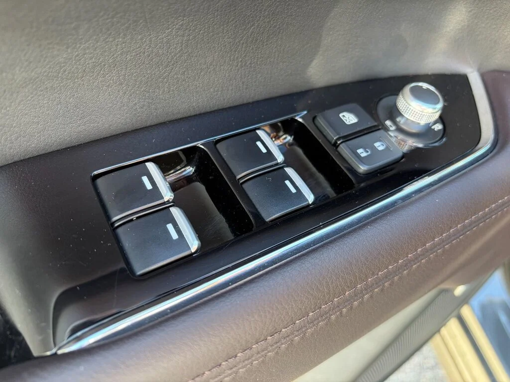 Used 2022  Mazda Signature AWD at Signature package. Turbo,AWD,Su image 22