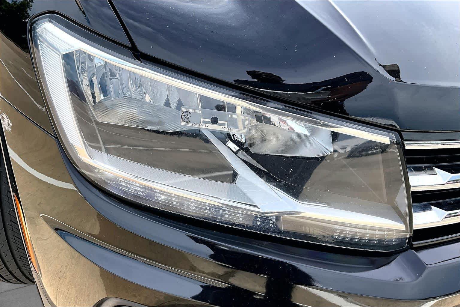 Used 2018 Deep Black Pearl Metallic Volkswagen S image 26