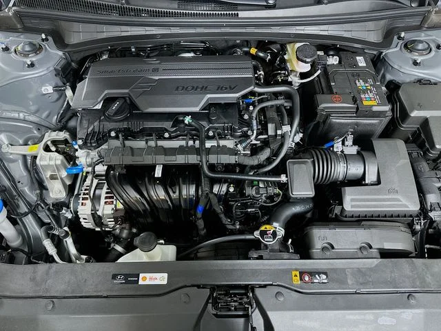 New 2026 Hyundai ELANTRA SEL Sport