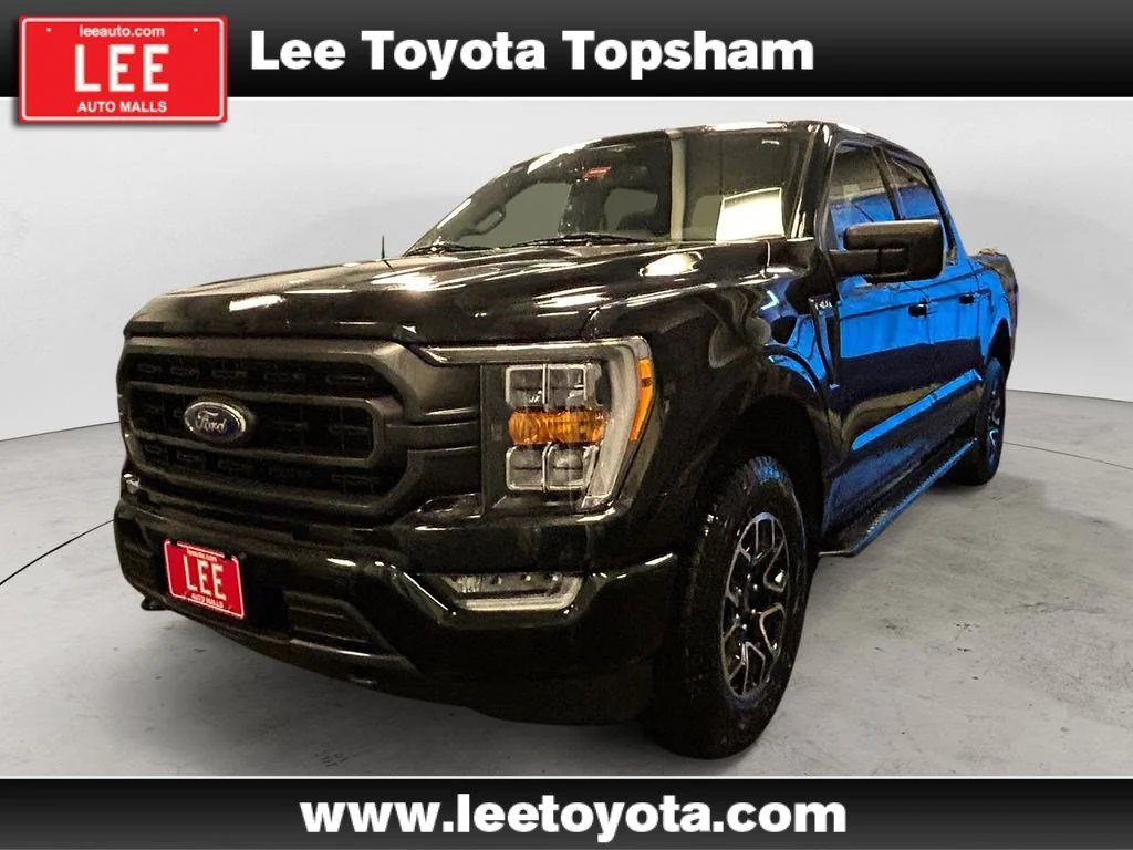 Used 2023 Black Metallic Ford XLT image 1