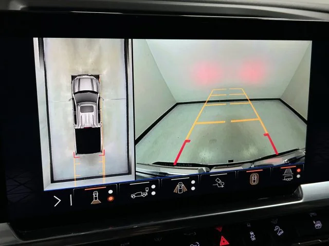 New 2026 Onyx Black GMC SLT image 16