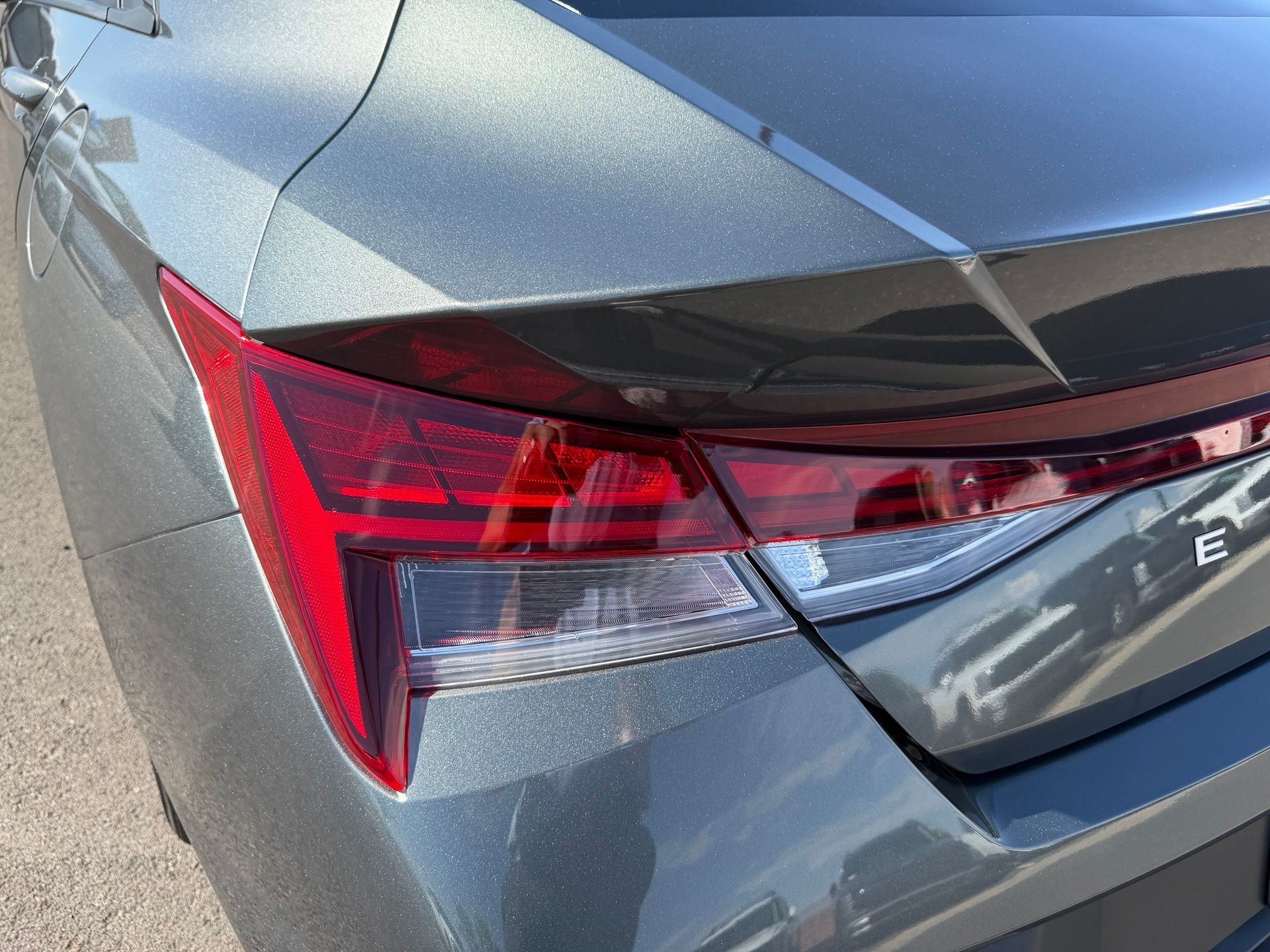 Certified Used 2025 Gray Hyundai Blue image 17