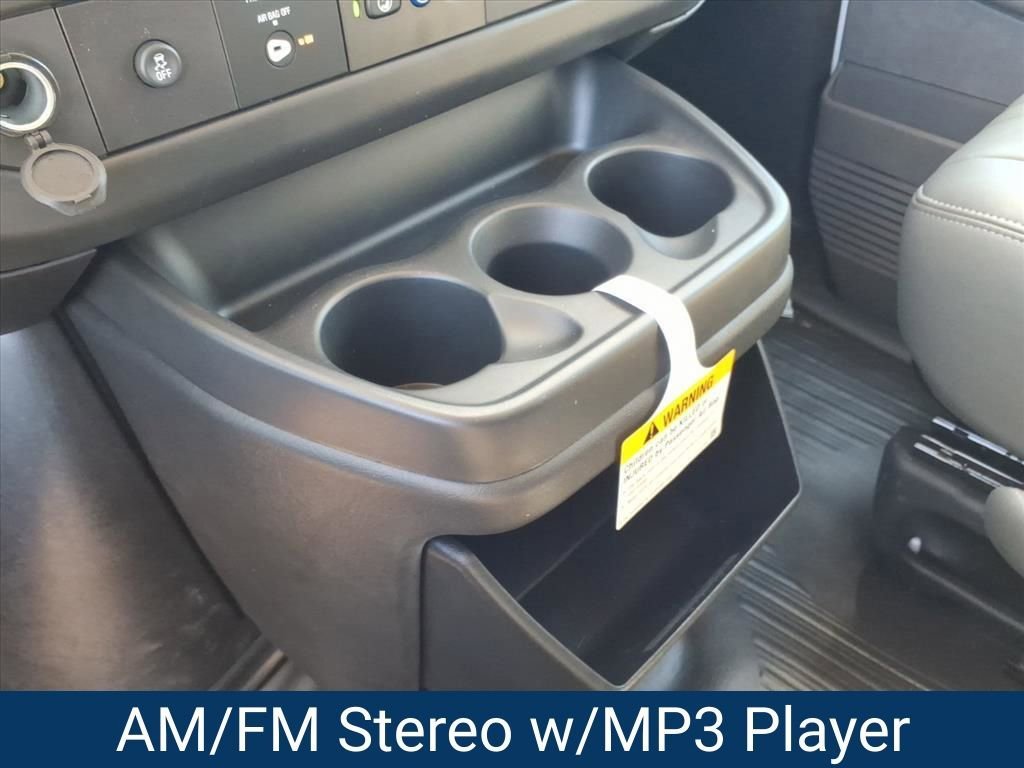 2025 Chevrolet Express Cargo Work Van - Photo 10