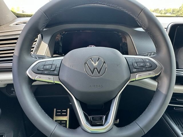 New 2026 Avocado Green Pearl Volkswagen 2.0T SEL Premium R-Line image 41