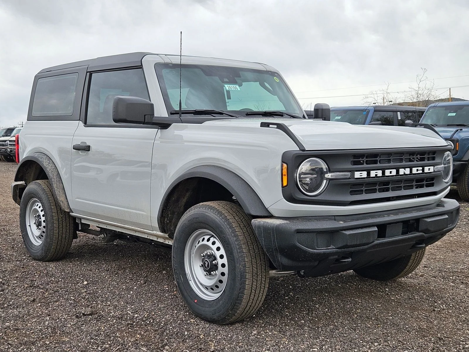 New 2026 Avalanche Ford Base image 3