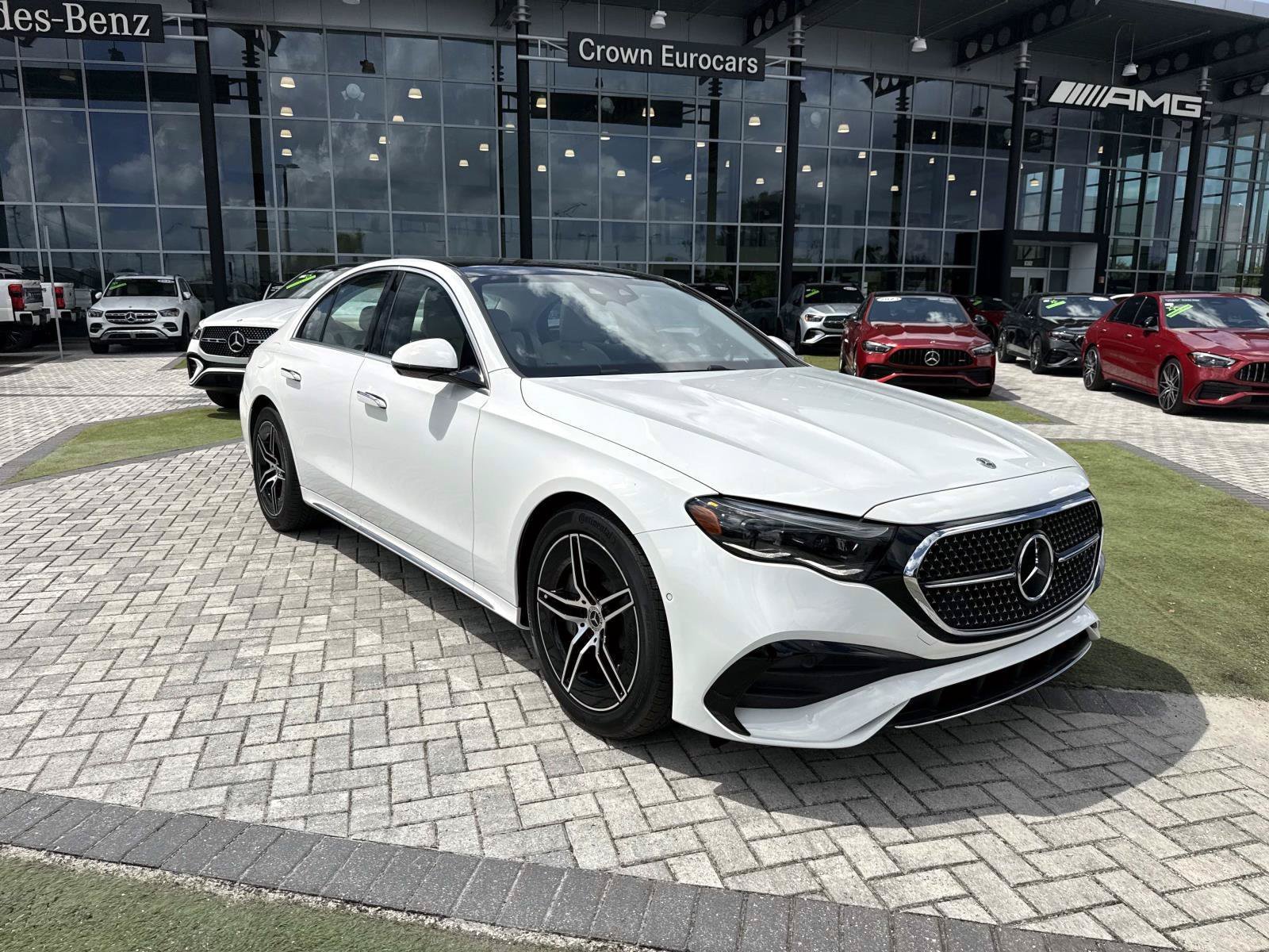 New 2027 Polar White Mercedes-Benz E 450 4MATIC® Sedan image 7