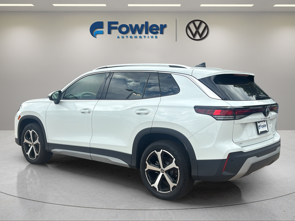 New 2026 White/off-white Volkswagen 2.0T SE image 5