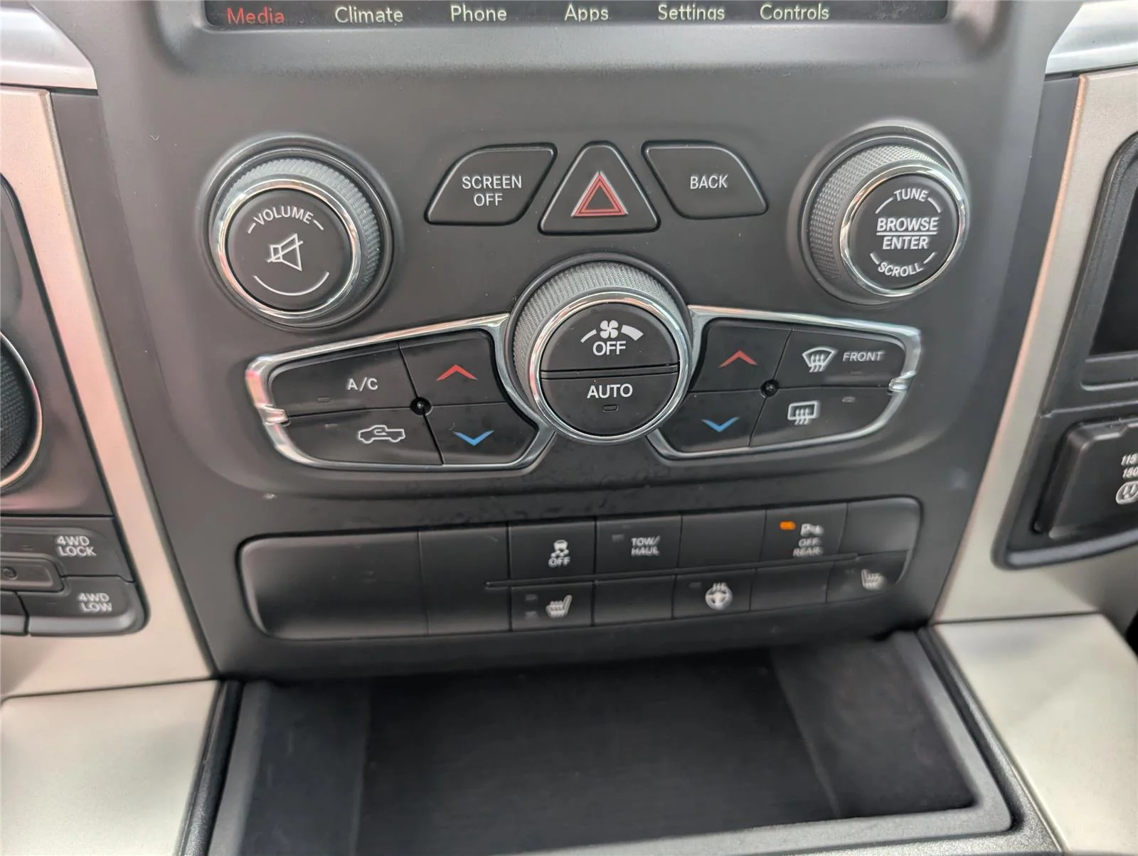 Used 2019 Granite Crystal Metallic Ram Warlock image 16