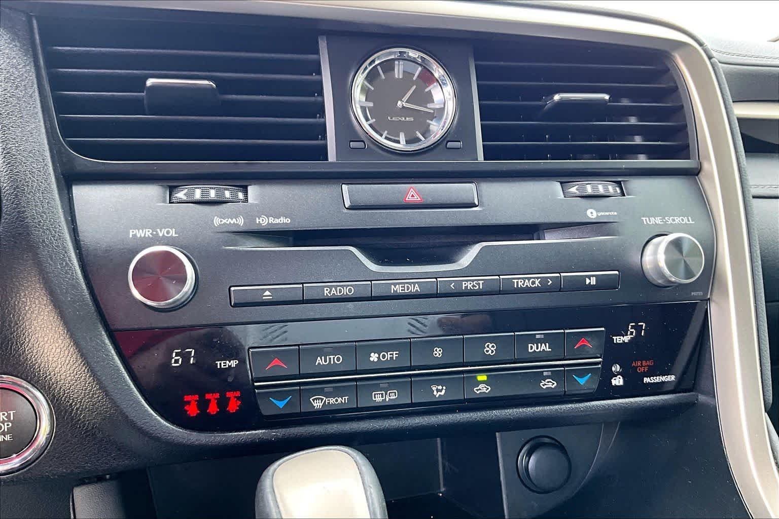 Used 2019 Obsidian Lexus  image 34