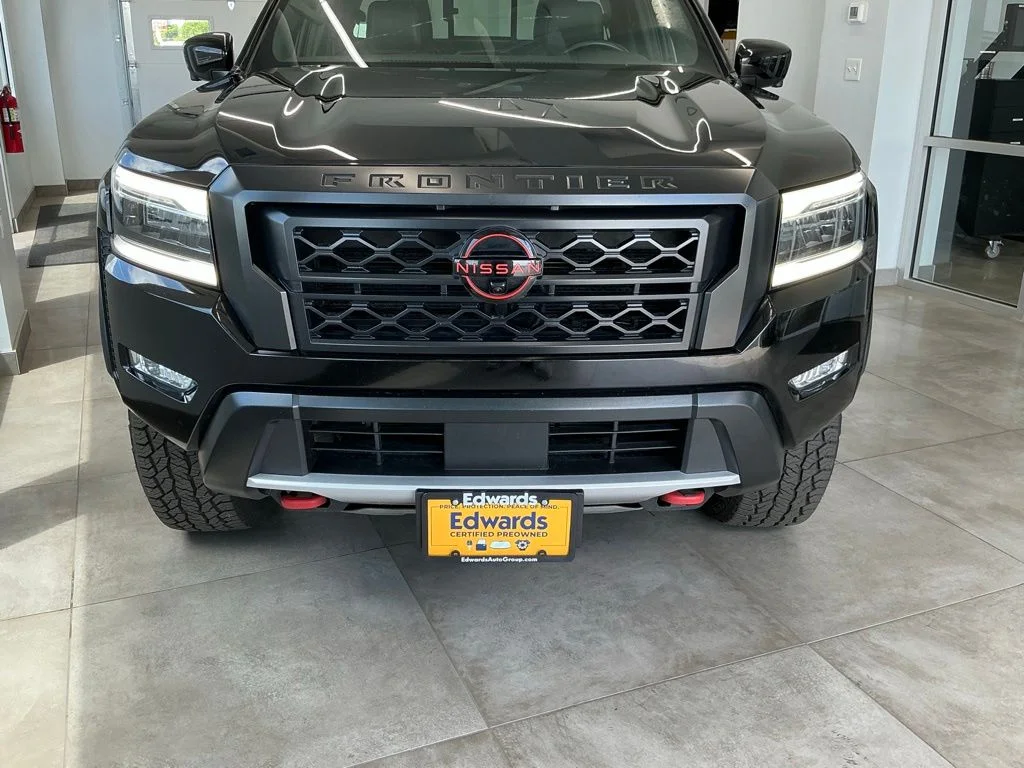 Used 2023 Black Nissan PRO-4X image 3