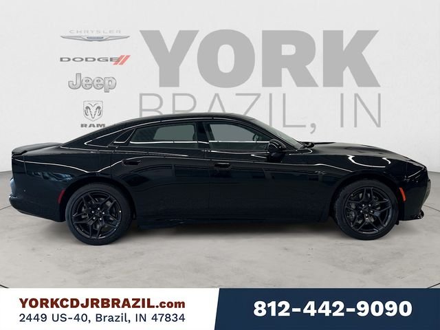 New 2026 Diamond Black Crystal Pearlcoat Dodge R/T image 6