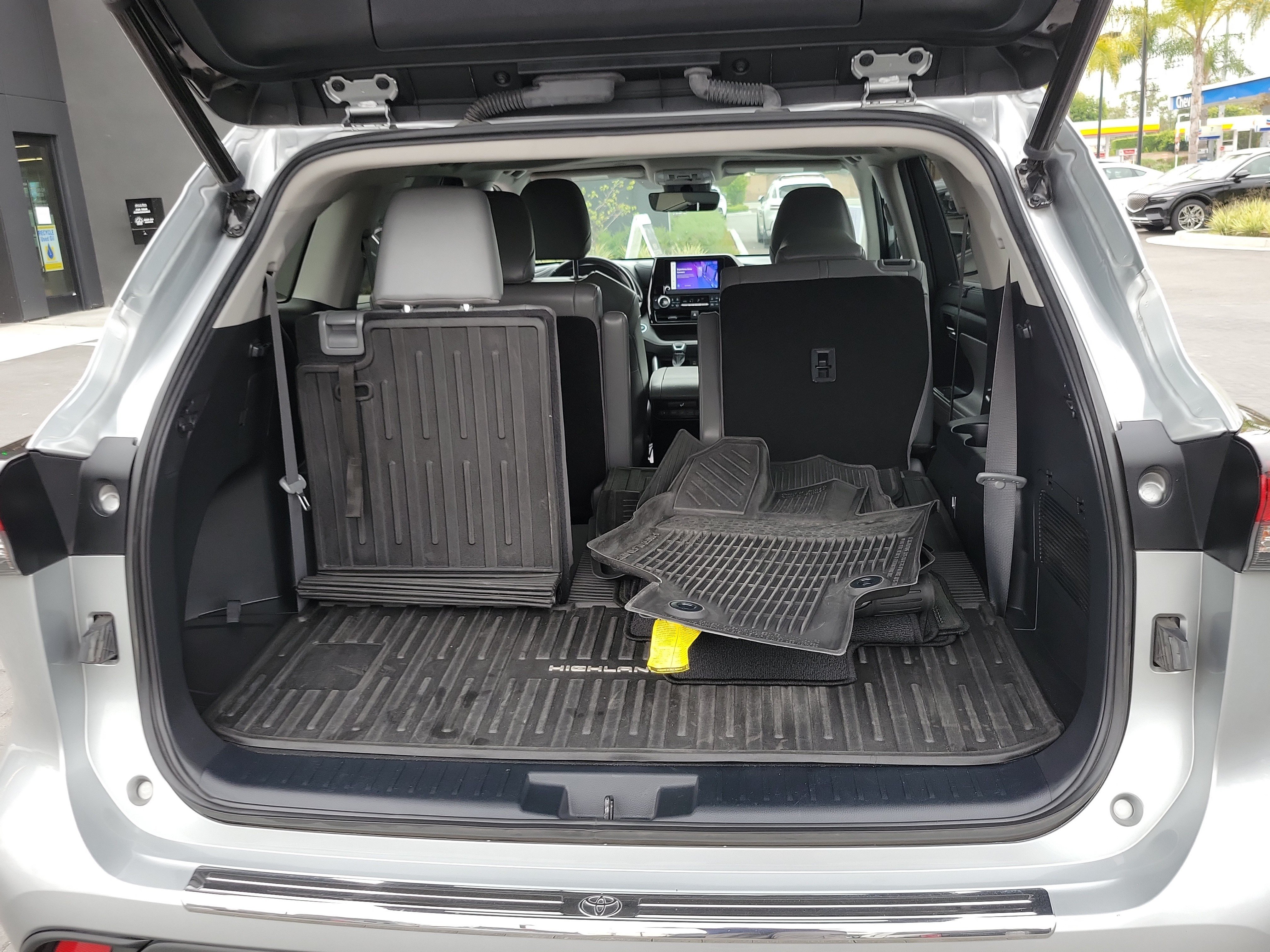 Used 2023 Celestial Silver Metallic Toyota XLE image 26