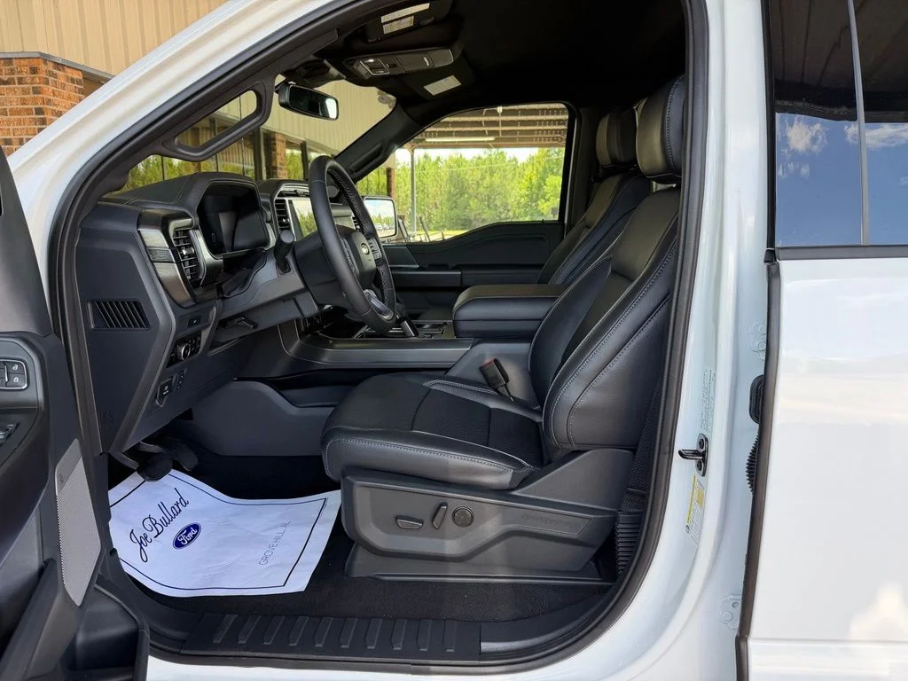 New 2026 Oxford White Ford Lariat® image 4