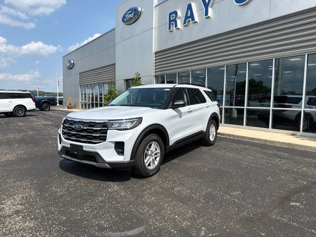 New 2026 Space White Metallic Ford Active image 26