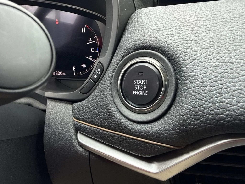 Used 2026 Red Mazda 3.3 Turbo Premium image 35