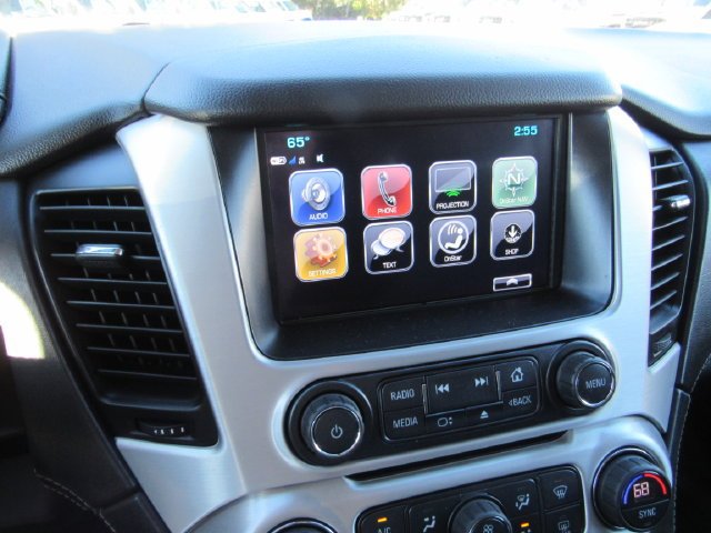 Used 2018 Gray GMC SLE image 19