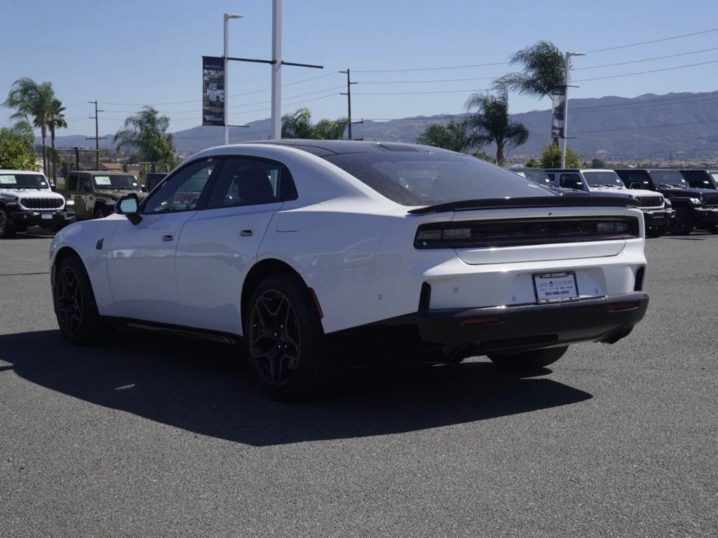 New 2026 White Knuckle Exterior Paint Dodge R/T Scat Pack image 5