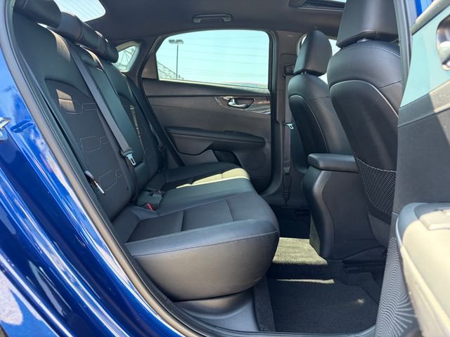 Certified Used 2024 Deep Sea Blue Kia GT-Line image 10
