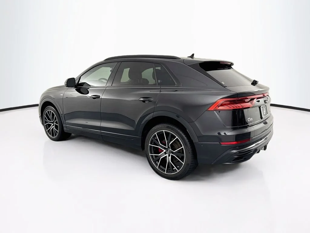 Used 2019 Black Audi 3.0T Prestige image 7