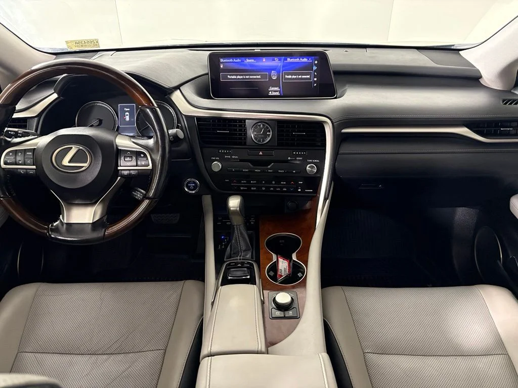 Used 2018 Silver Lexus 450hL Premium image 35