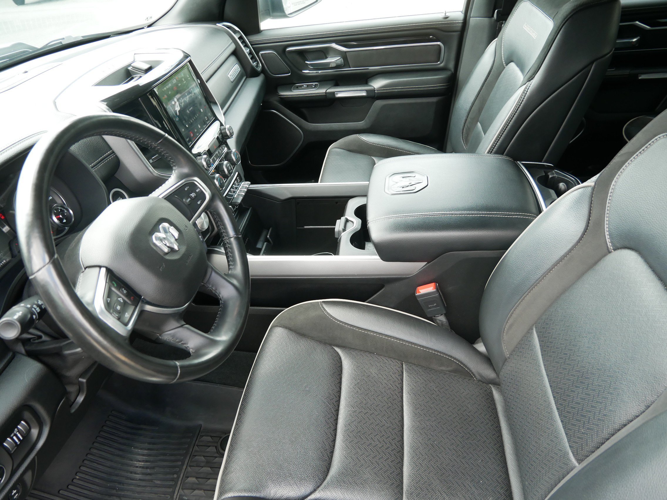 Used 2021 Billet Silver Clearcoat Metallic Ram Laramie image 11