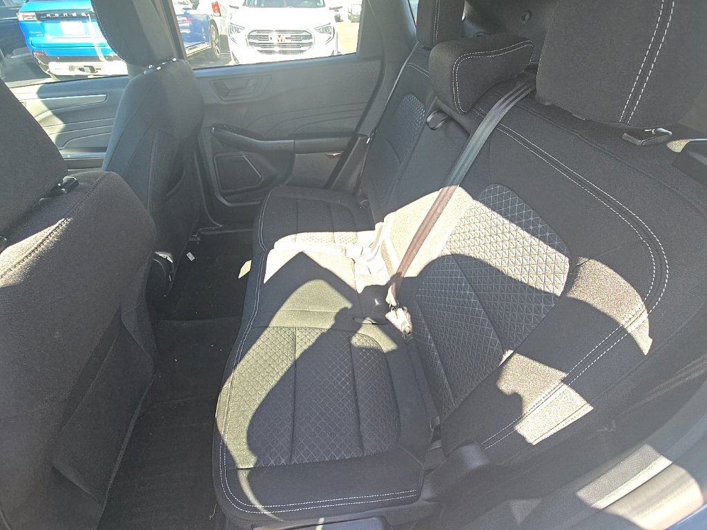 Used 2024 Vapor Blue Ford Active image 12