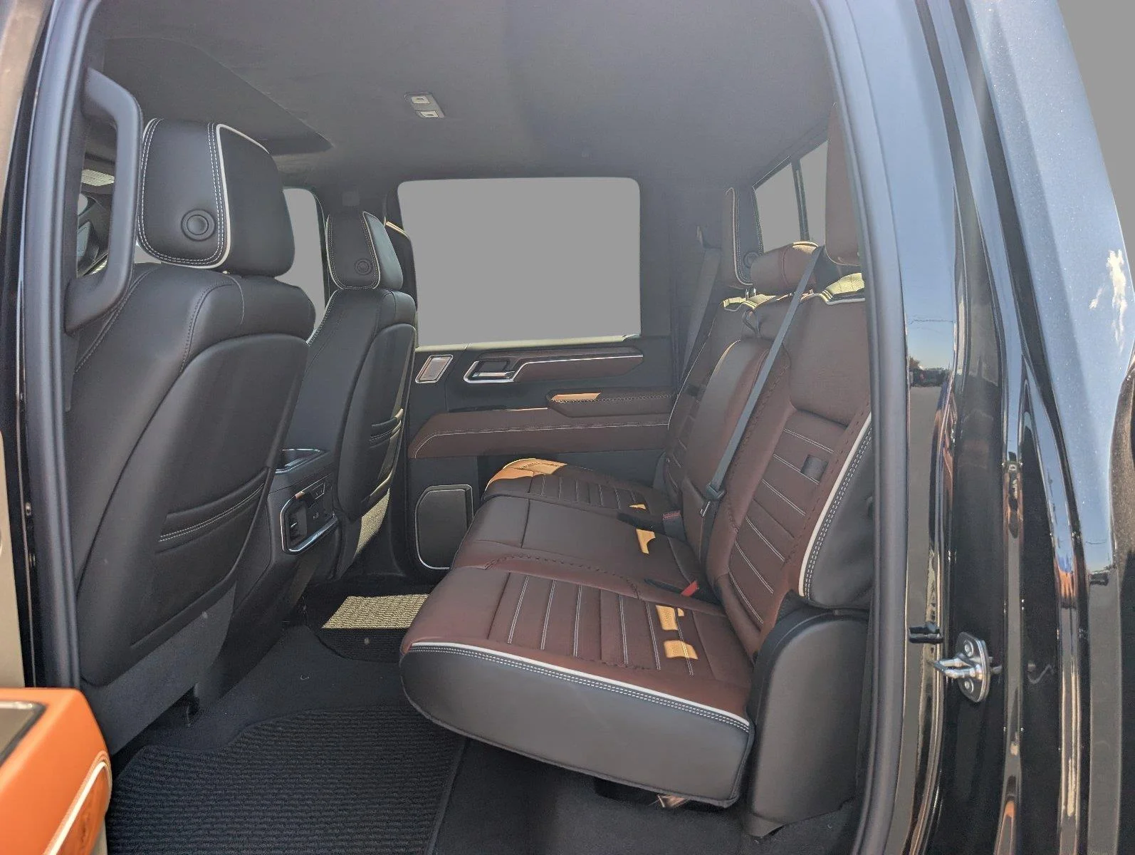 New 2026 Onyx Black GMC Denali Ultimate image 35