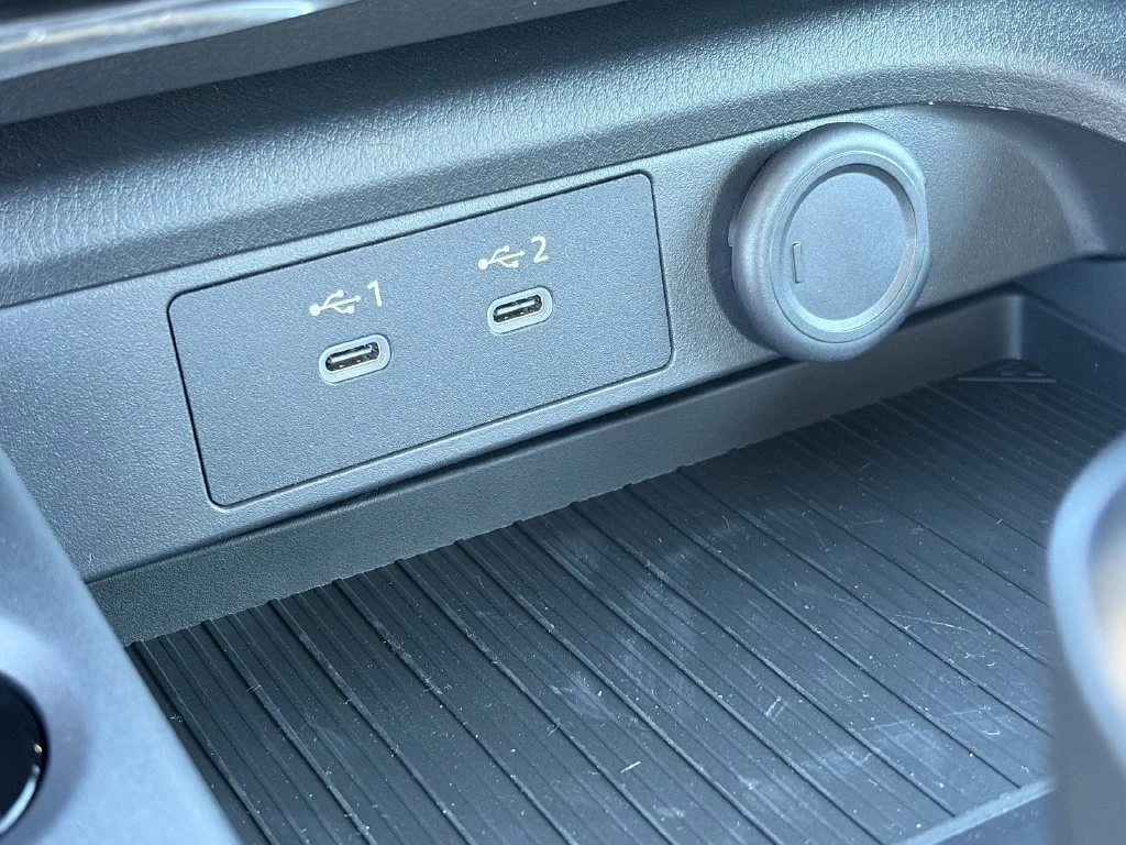 New 2027 Gun Metallic Nissan SV image 25