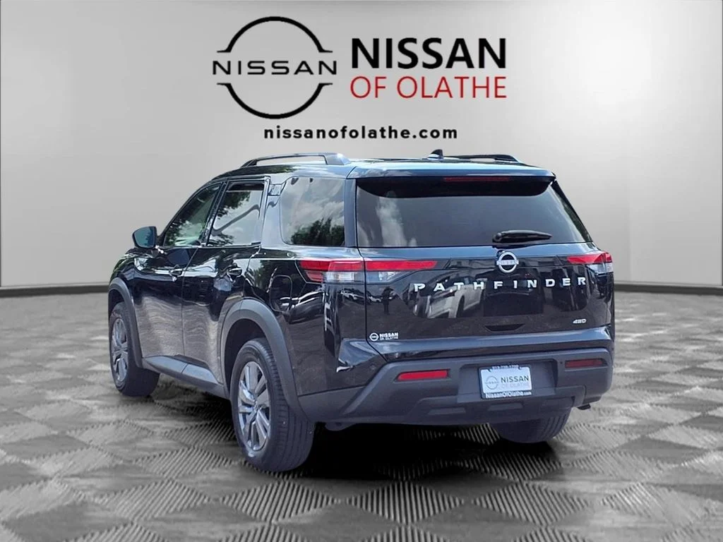 Used 2025 Black Nissan SV image 3