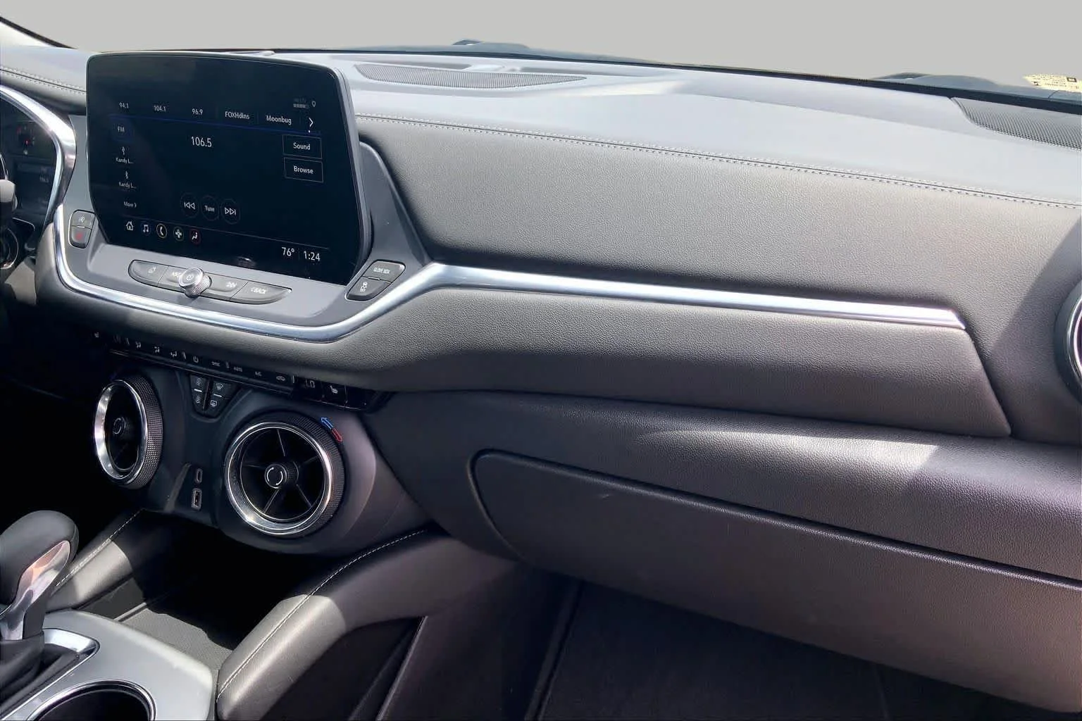 Used 2025 Black Chevrolet LT image 17