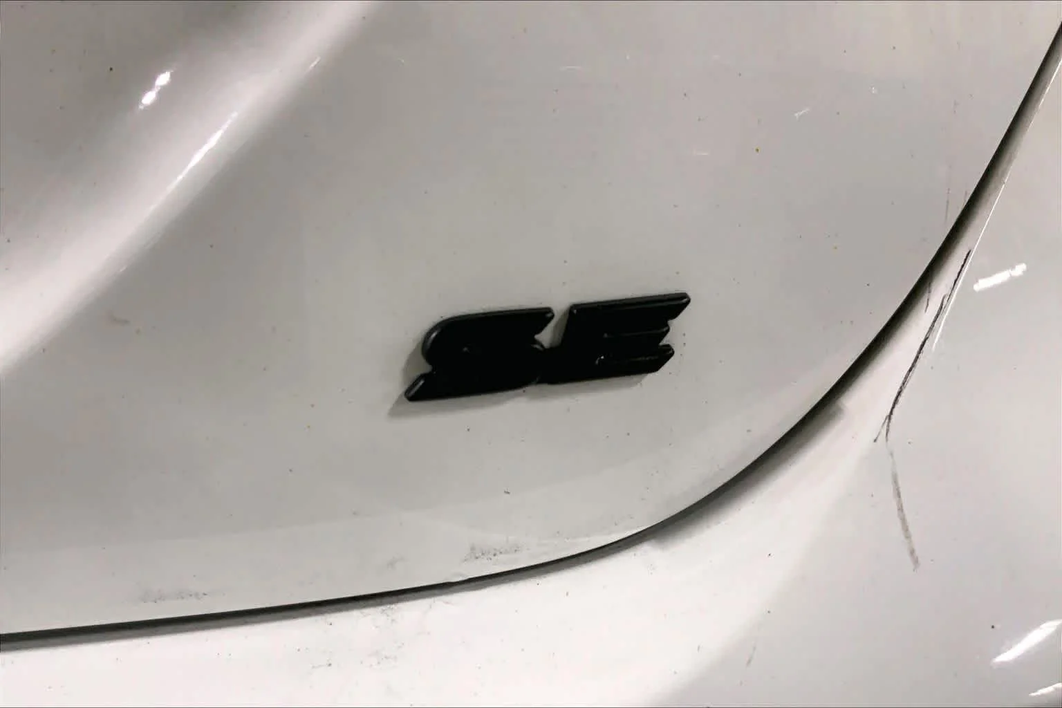 Used 2024 Ice Cap Toyota SE image 10