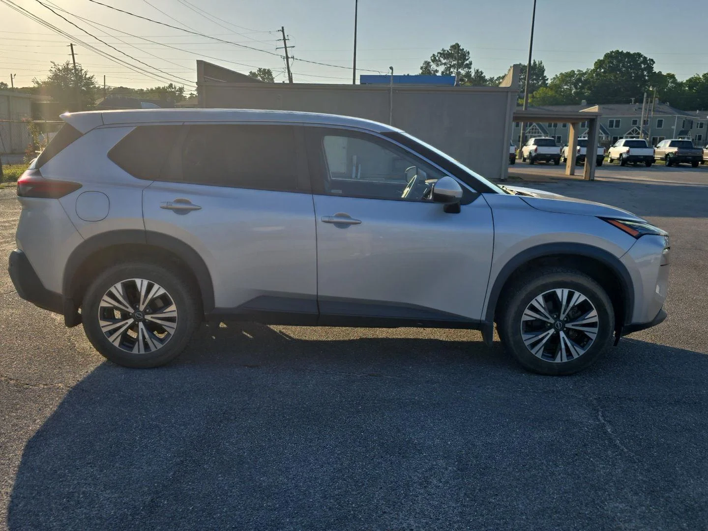 Used 2022 Brilliant Silver Metallic Nissan SV image 2