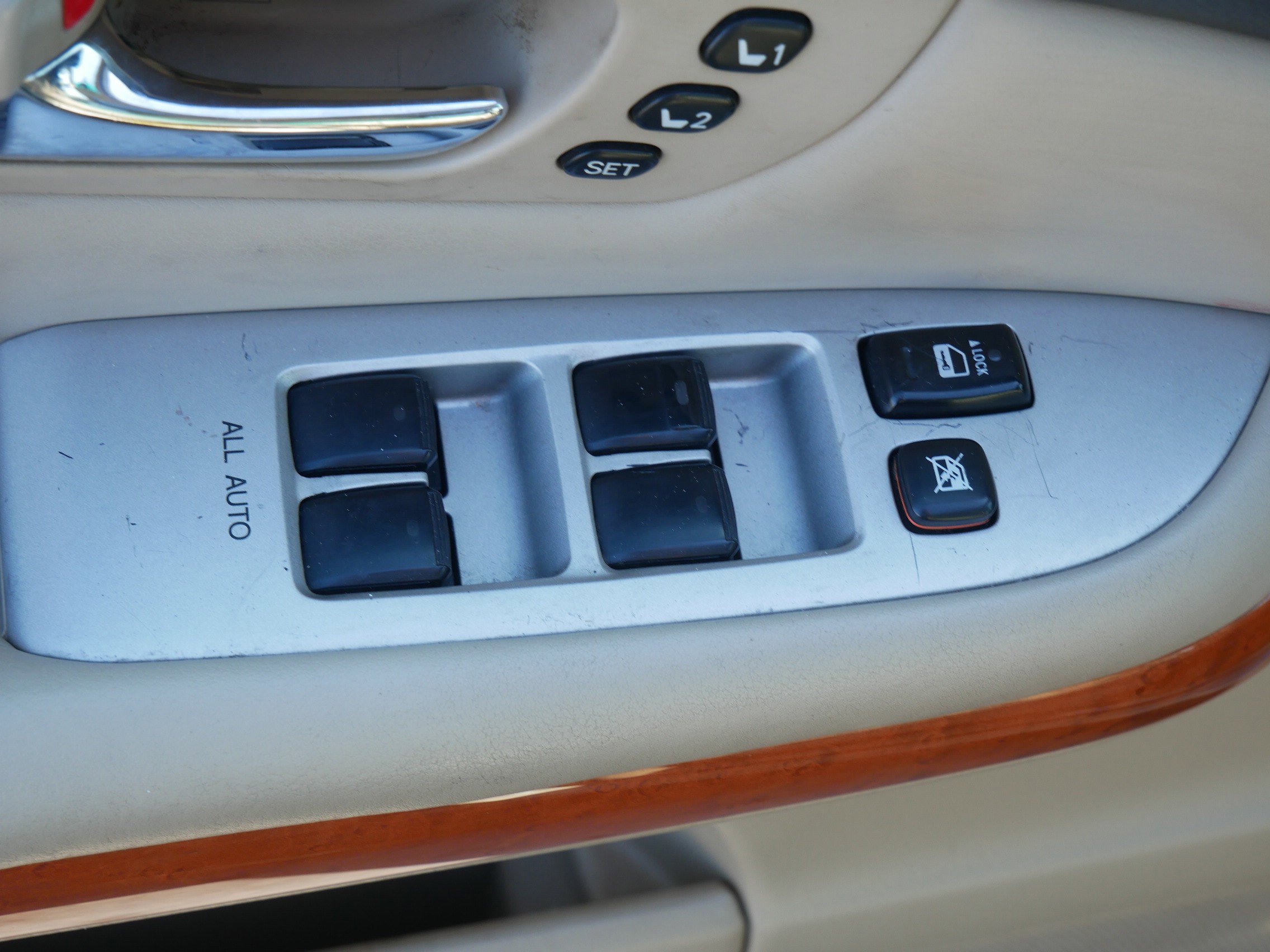 2008 Lexus RX 400h - Photo 18