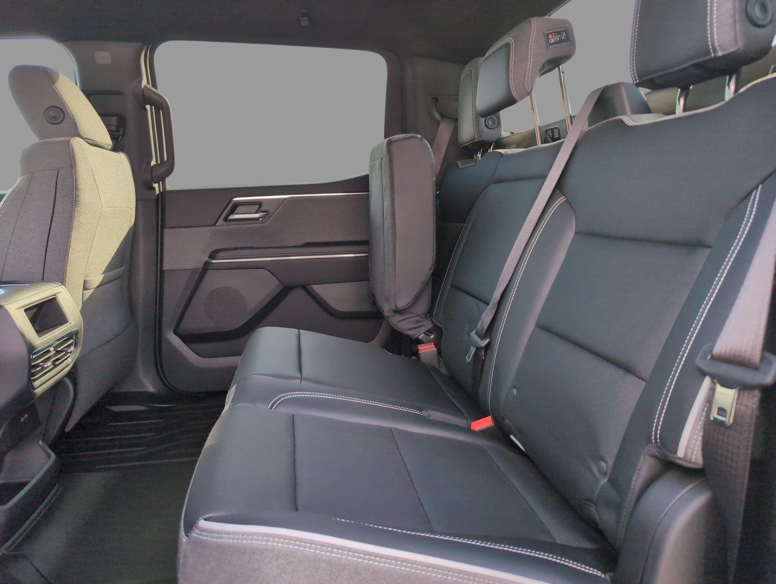New 2026 Thunderstorm Gray GMC Elevation Standard Range image 25