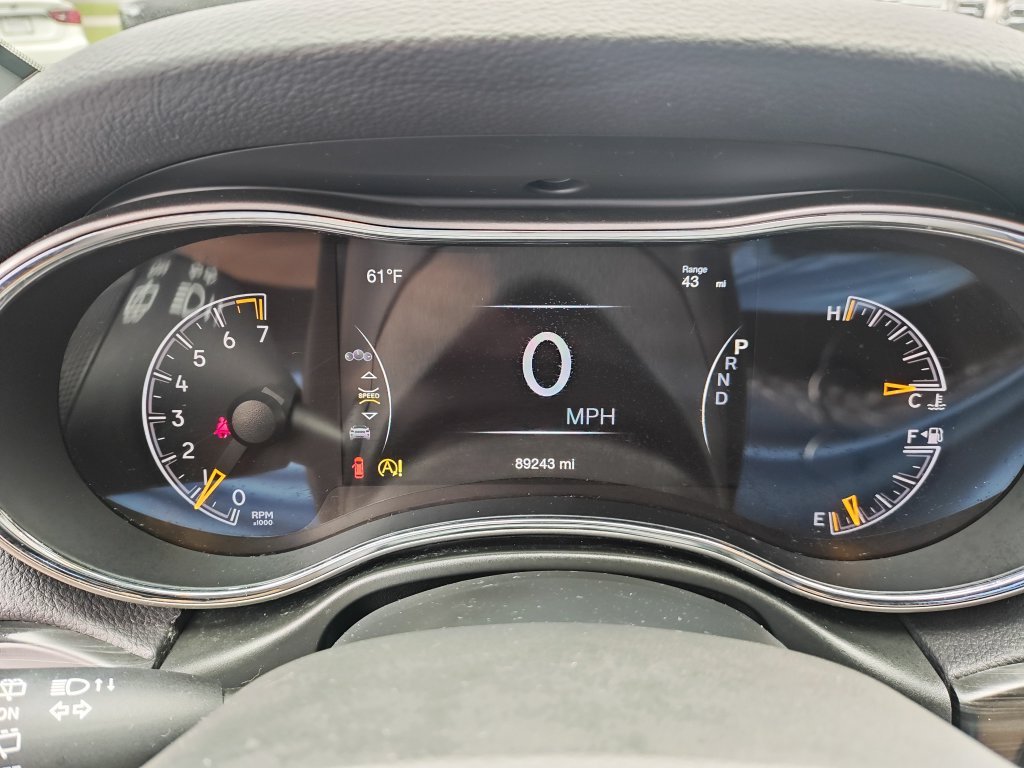 Used 2020 Red Jeep Laredo E image 18