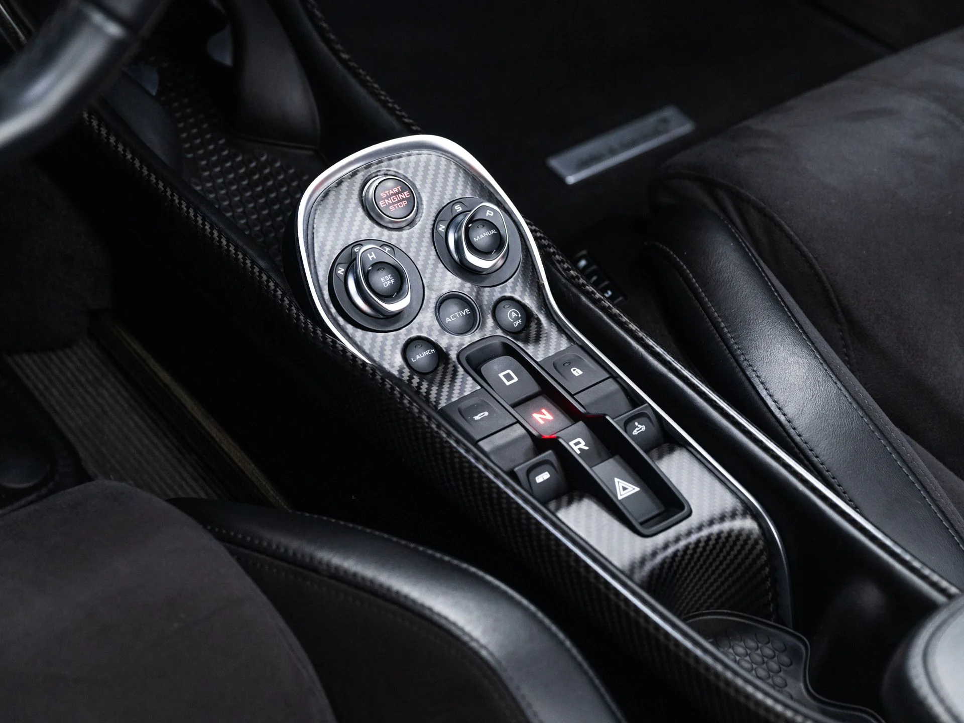 Used 2020 Burton Blue McLaren Spider image 39