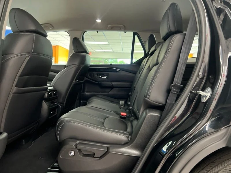 Used 2024  Honda EX-L image 16