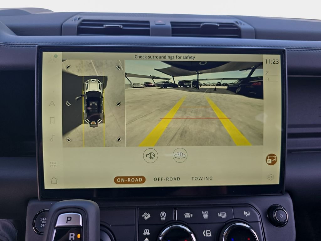 New 2026 Narvik Black Land Rover OCTA Black image 24
